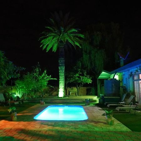 Okahandja Guesthouse Bagian luar foto